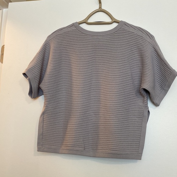 Babaton cropped short sleeve sweater US XS - Picture 3 of 3